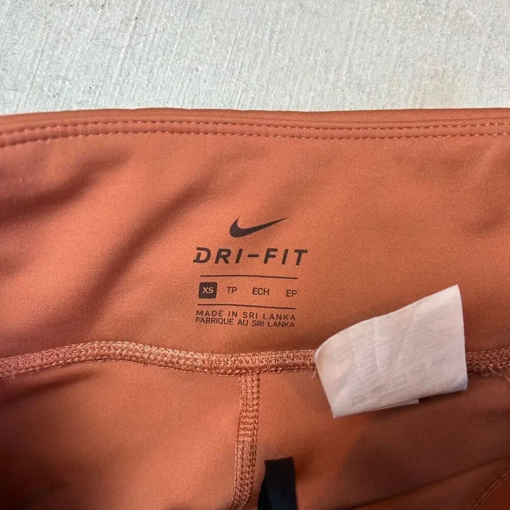 Nike Women's Orange and Brown Leggings